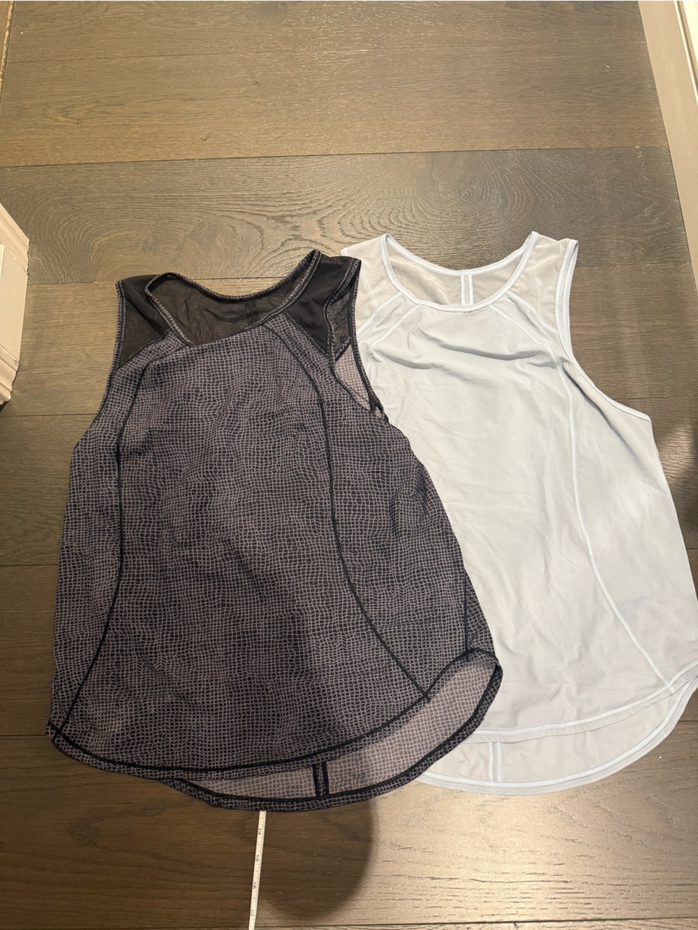 lululemon athletica sculpt tank tops lot of 2
